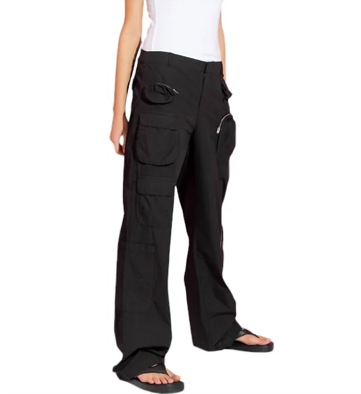 stylish office trousers for women -Cargo Pants With Pockets In Black