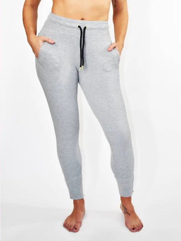 women’s chic wide-leg trousers -Contour Crop Jogger In Grey