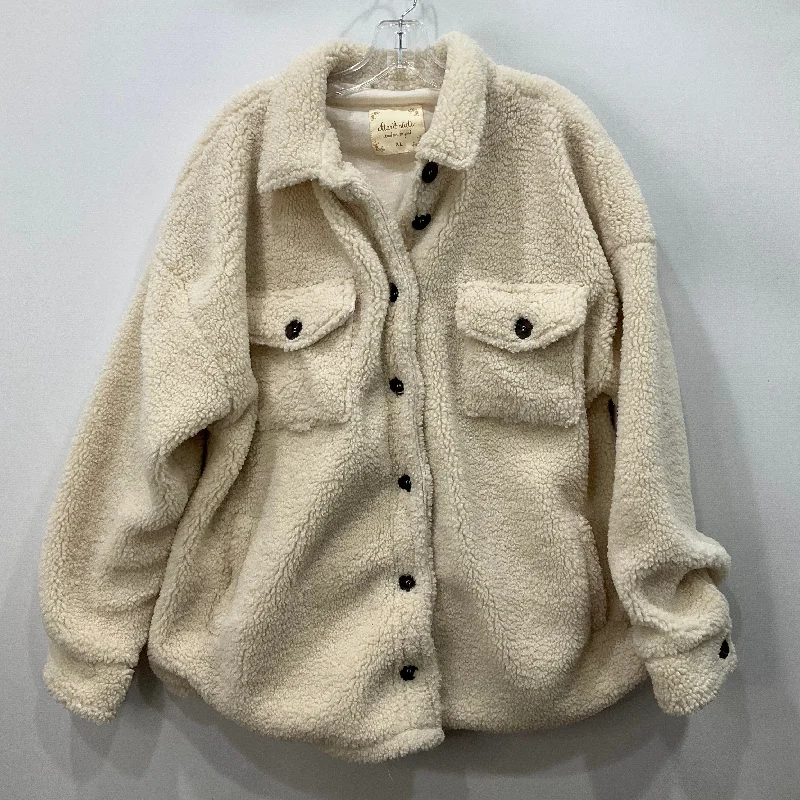 casual jackets for women -Coat Faux Fur & Sherpa By Altard State In Cream, Size: Xl