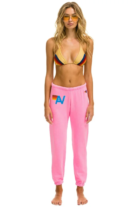 chic high-waist trousers for women -LOGO SWEATPANTS - NEON PINK